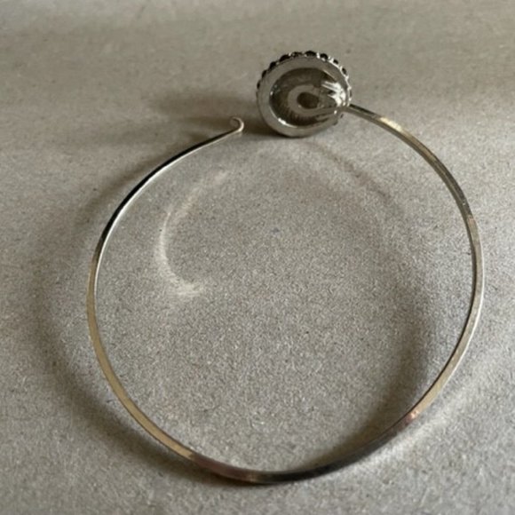 Vintage Silver Dome with Small Black Stones Hook Bangle - Picture 4 of 4